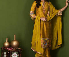 Flat 25% OFF On Festive Collection